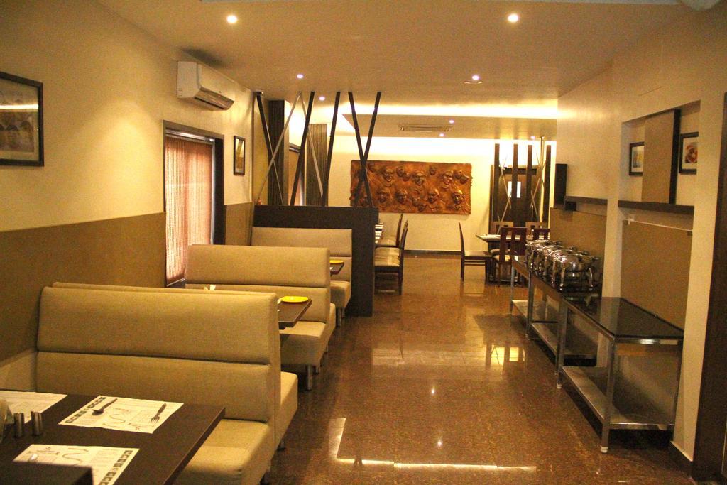 Hotel Srm Grands Chennai Zewnętrze zdjęcie